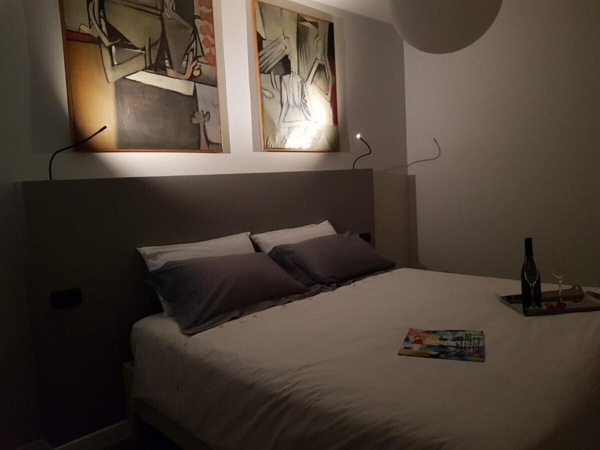 Chocolat La Mairie Apartment Omegna Room photo
