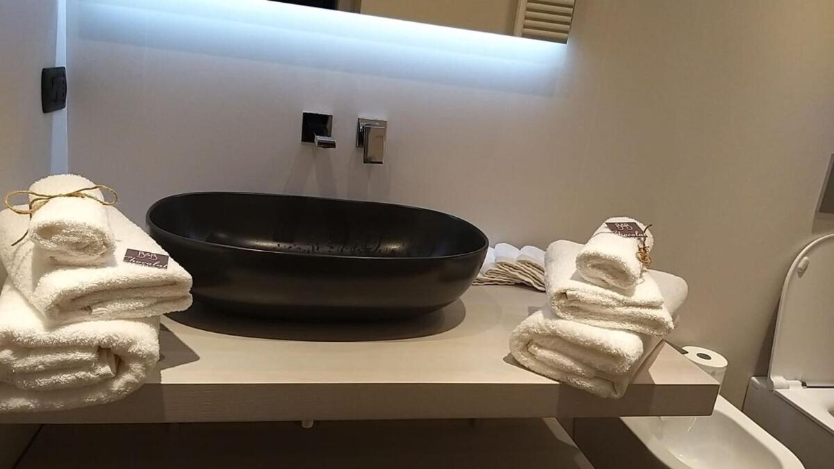 Chocolat La Mairie Apartment Omegna Room photo